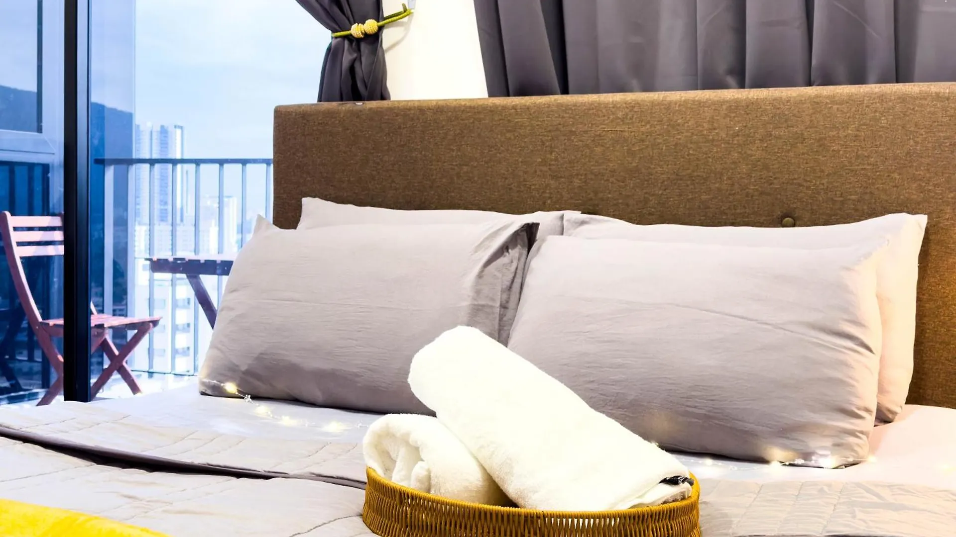 Beacon Executive Suite With Skypool 2Br 11Pax Georgetown Penang Appartement George Town